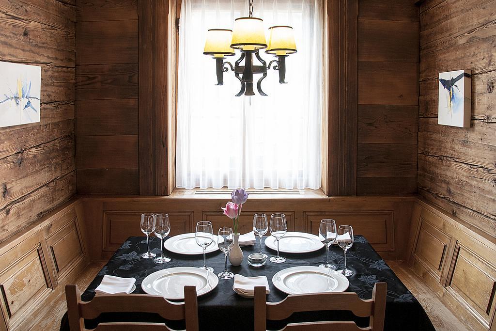 Casa Toedi Restaurant Hotel Trun Екстериор снимка